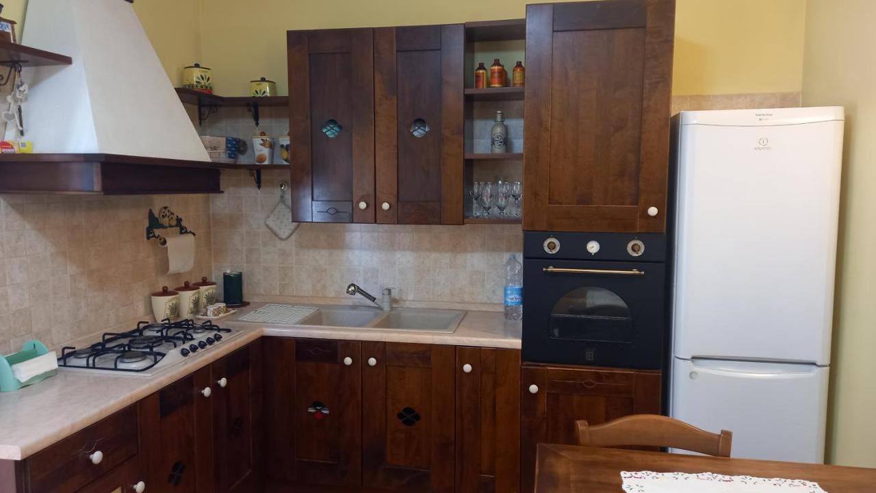 Domus Claudio Lägenhet Fiumicino Exteriör bild