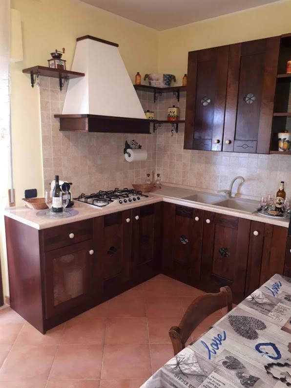 Domus Claudio Lägenhet Fiumicino Exteriör bild
